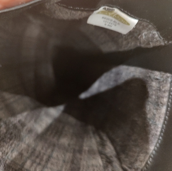 Naturalized black leather boots - Picture 7 of 14